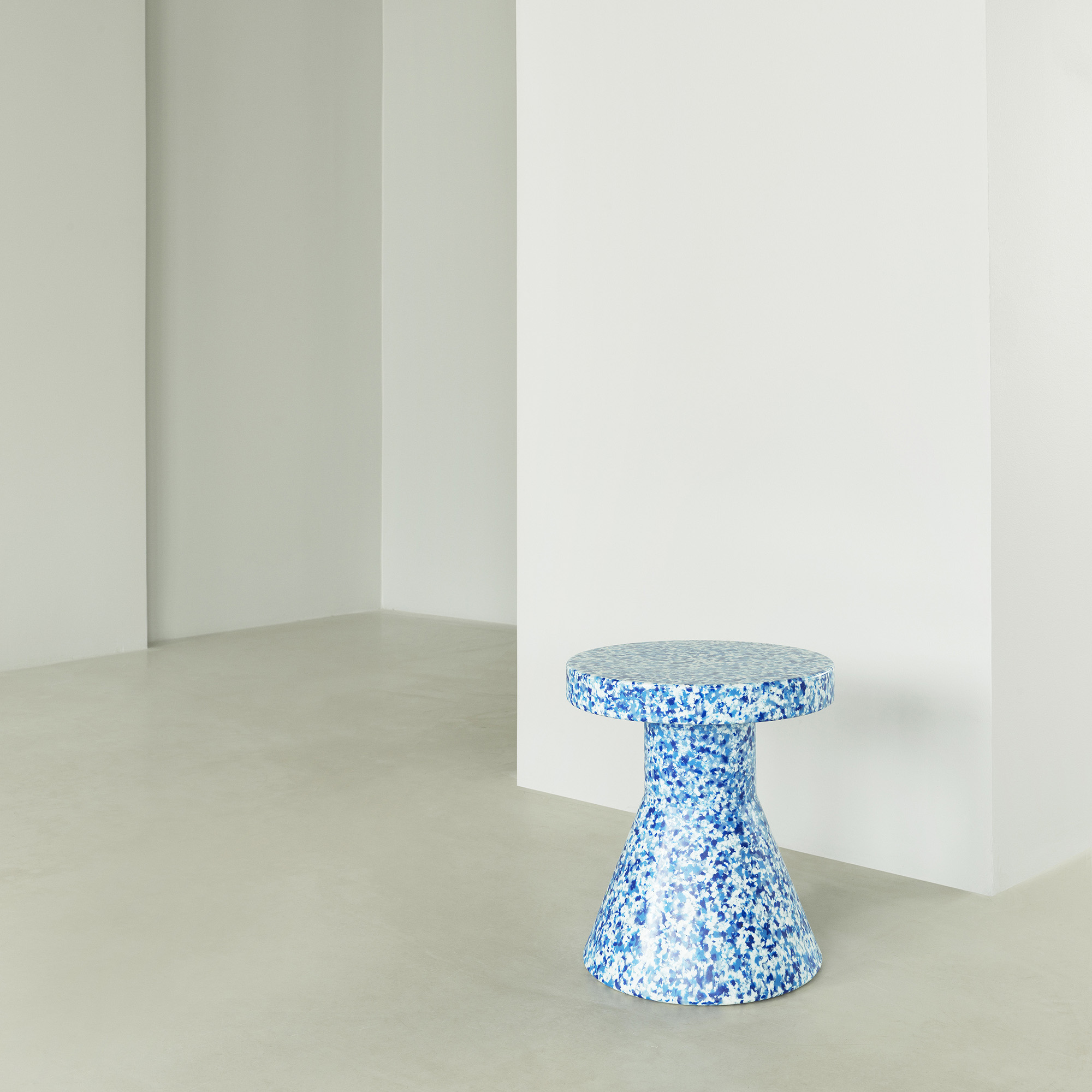 tabouret bit cone yellow