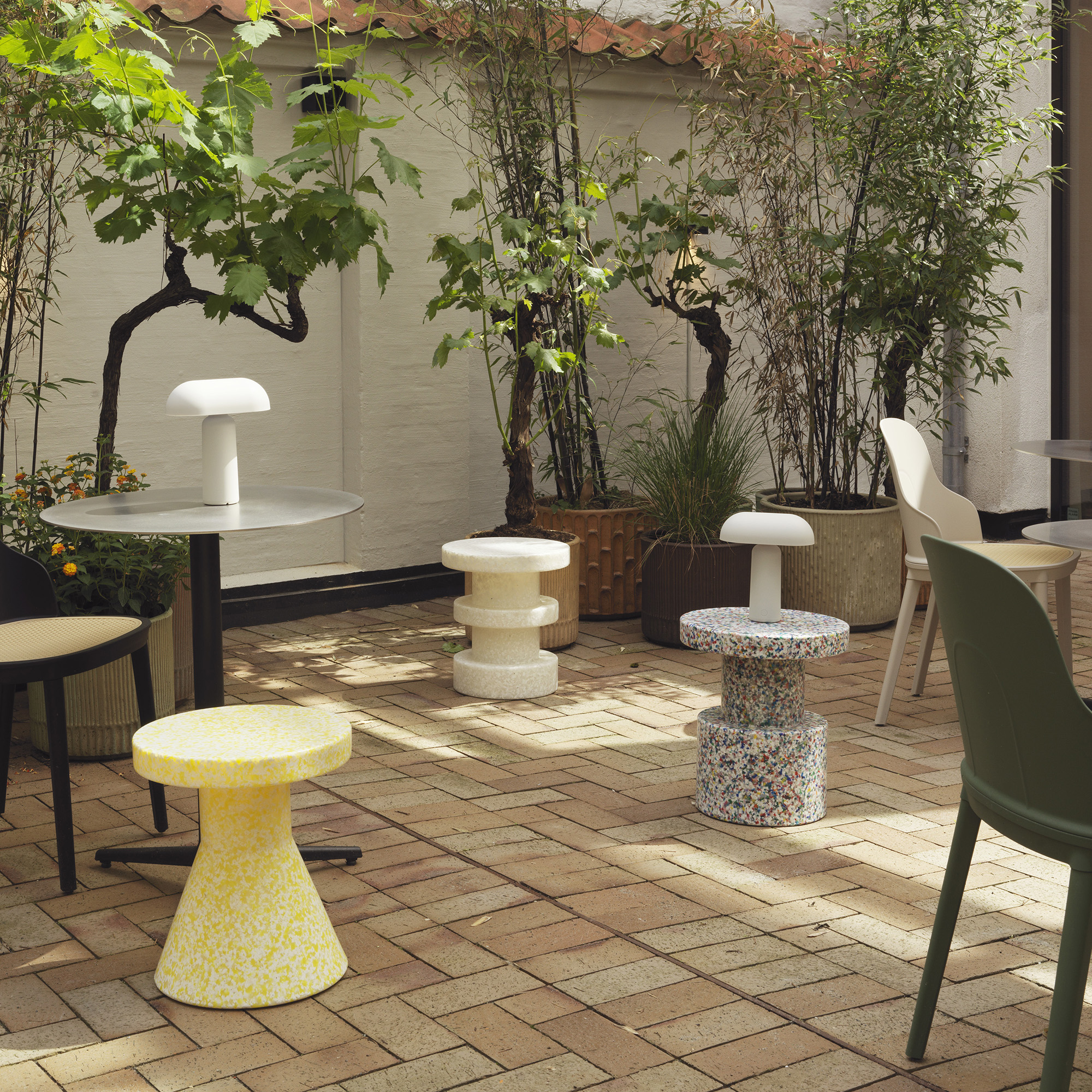 tabouret bit white multi