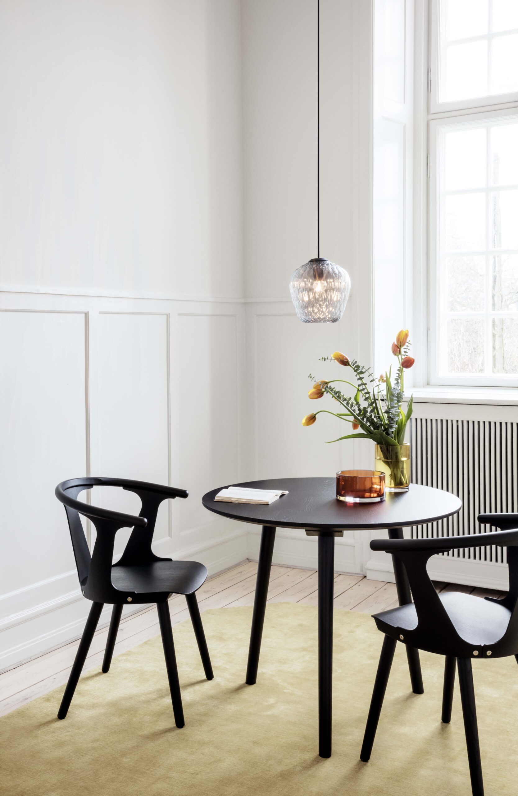 Table In Between SK3 – Image 4