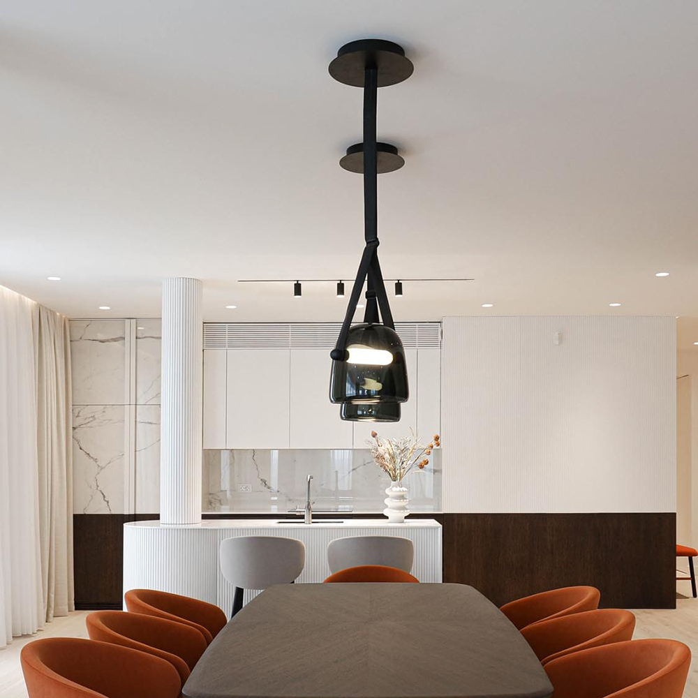 Suspension Mona Medium PC979 - Opaline et noir – Image 4