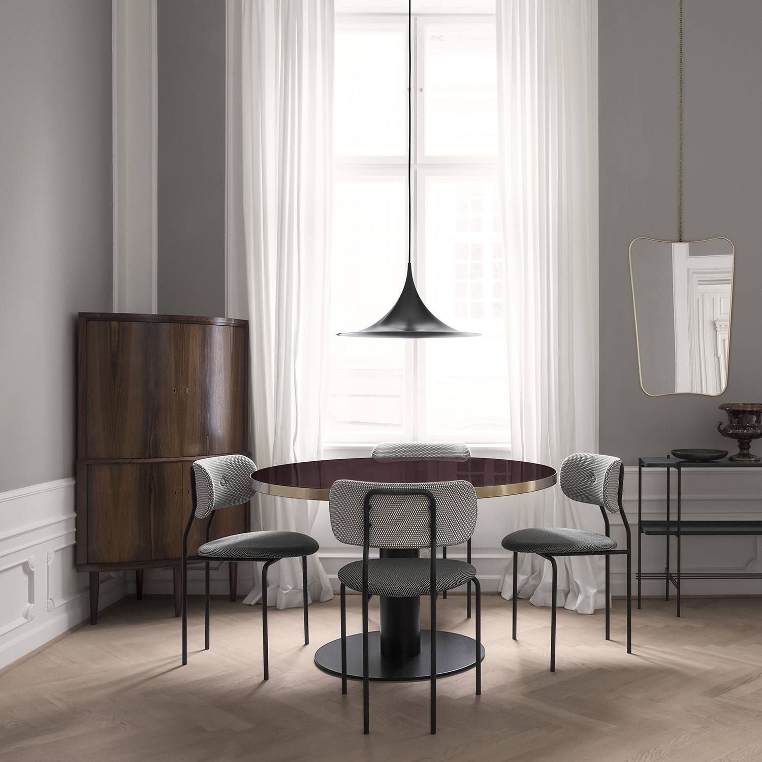 Table ronde Gubi 2.0 - Ø 110 - Base laiton – Image 5