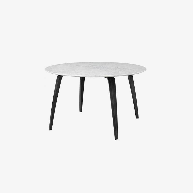Gubi Dining Table - 130 – Image 5