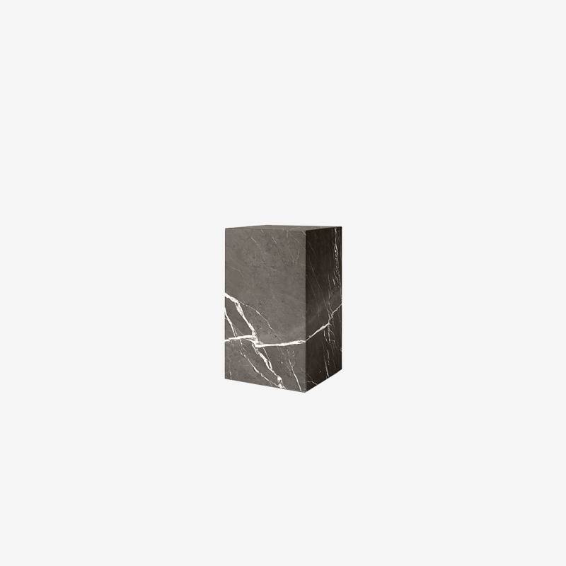Plinth haut