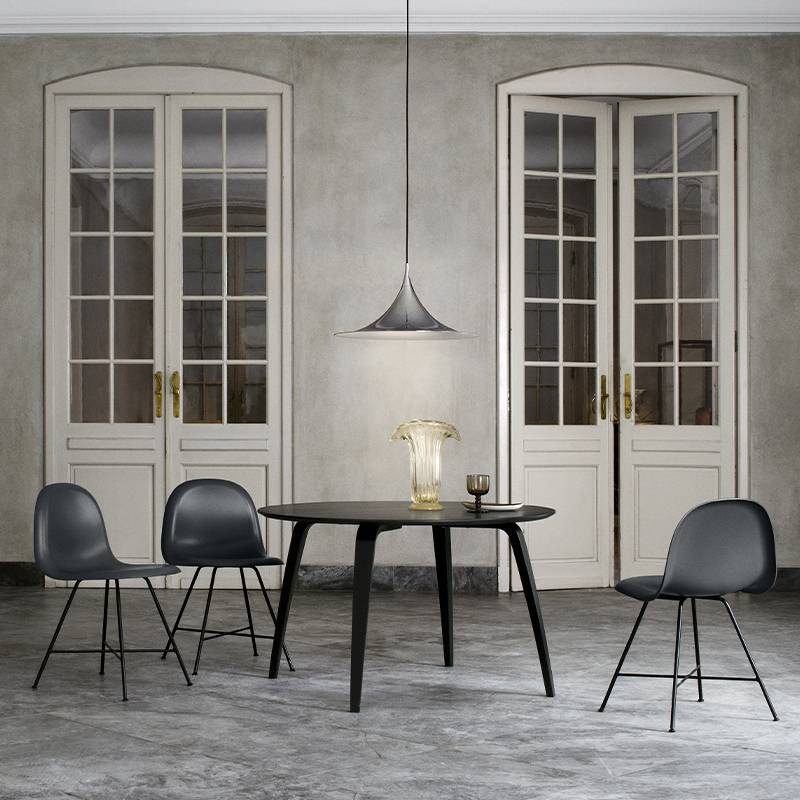 Gubi Dining Table - 120 – Image 3