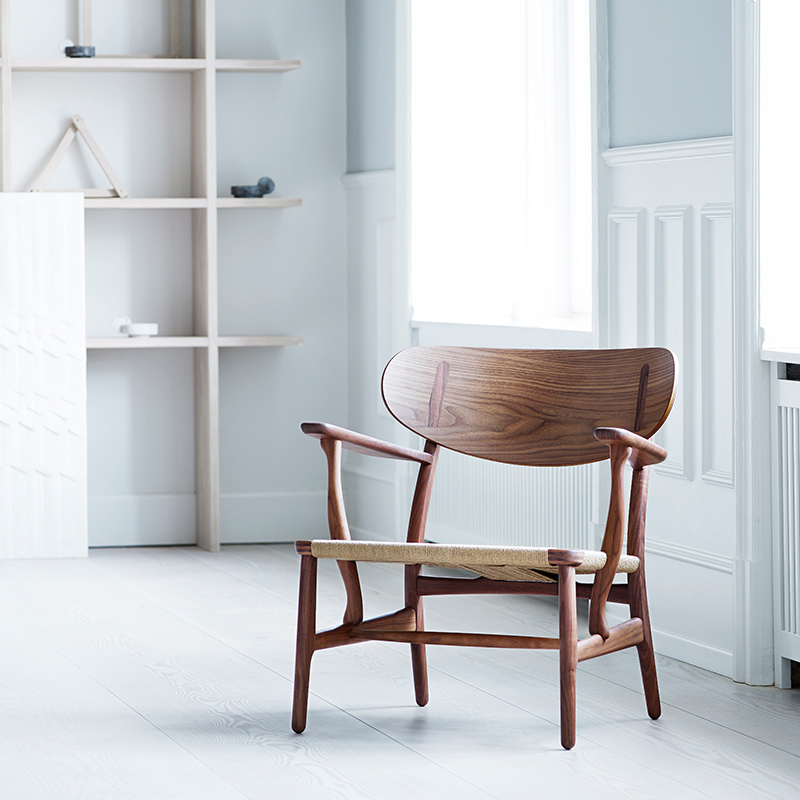Fauteuil CH22 – Image 3