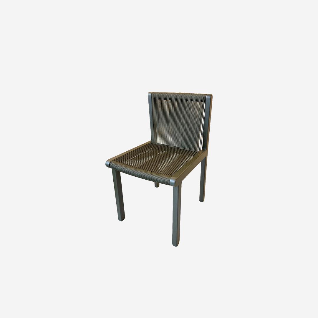 chaise filo — modèle d'exposition