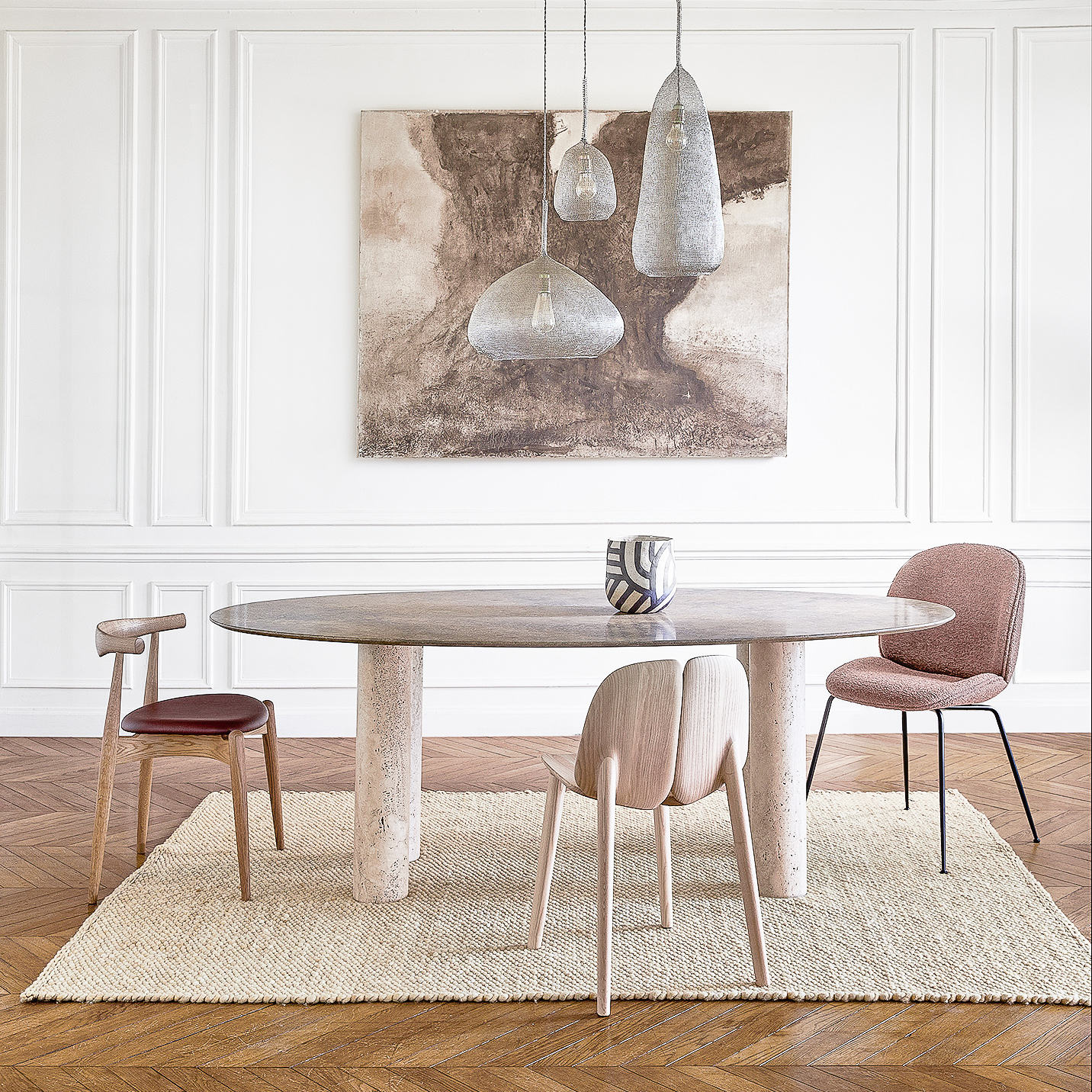 table-haute-hera-design-rebecca-felcey-portobello-editions