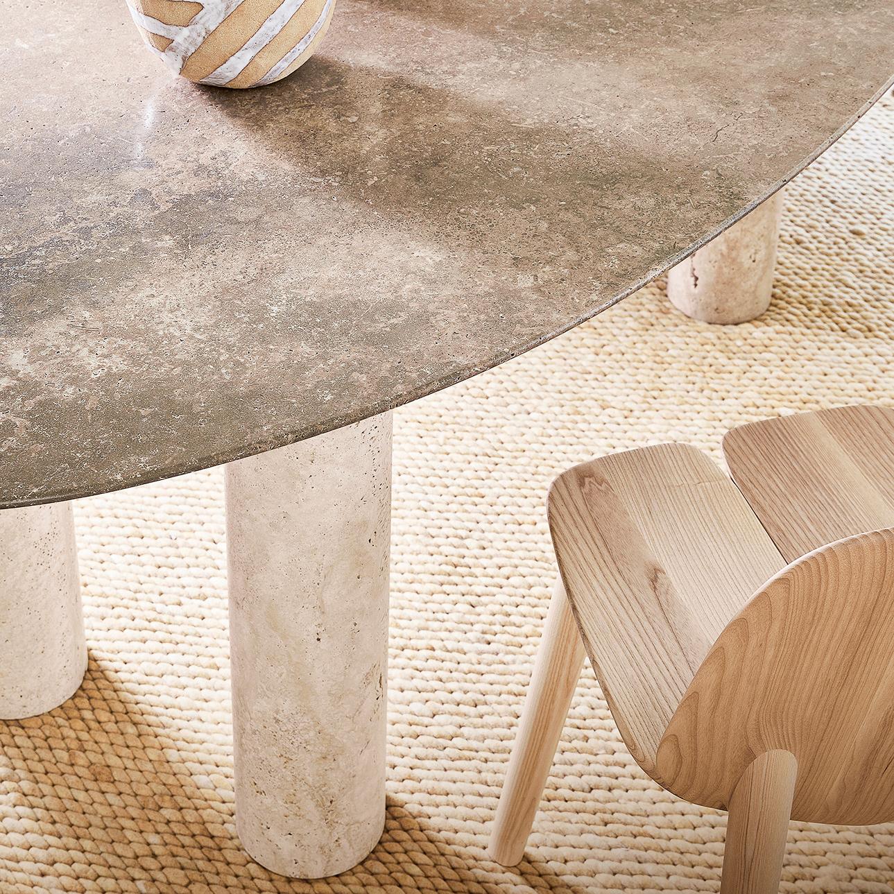 table-haute-hera-ovale-travertin-silver-travertin-creme